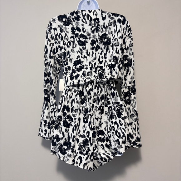 Bar III Women's Small Black White Spot Knot-Front Romper Swim Coverup NWT - Picture 4 of 5